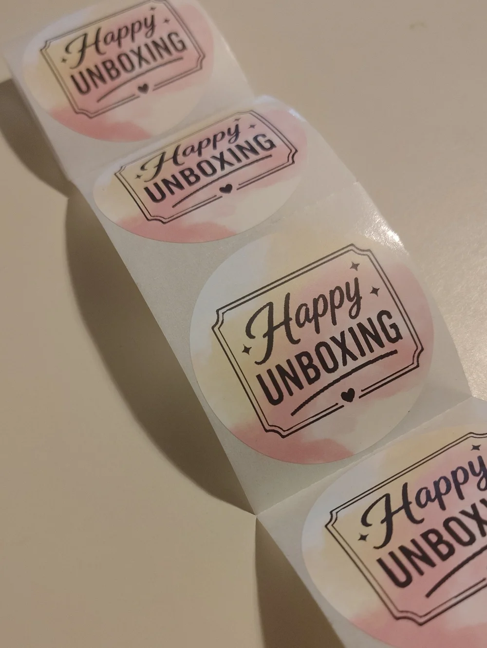 Happy Unboxing Sticker 20 Roll - Pink Watercolor Round Labels